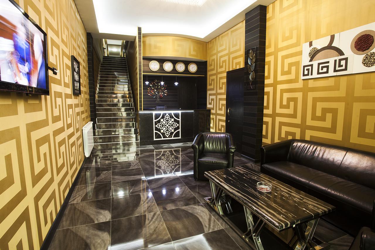 Lords Hotel Tiflis Exterior foto