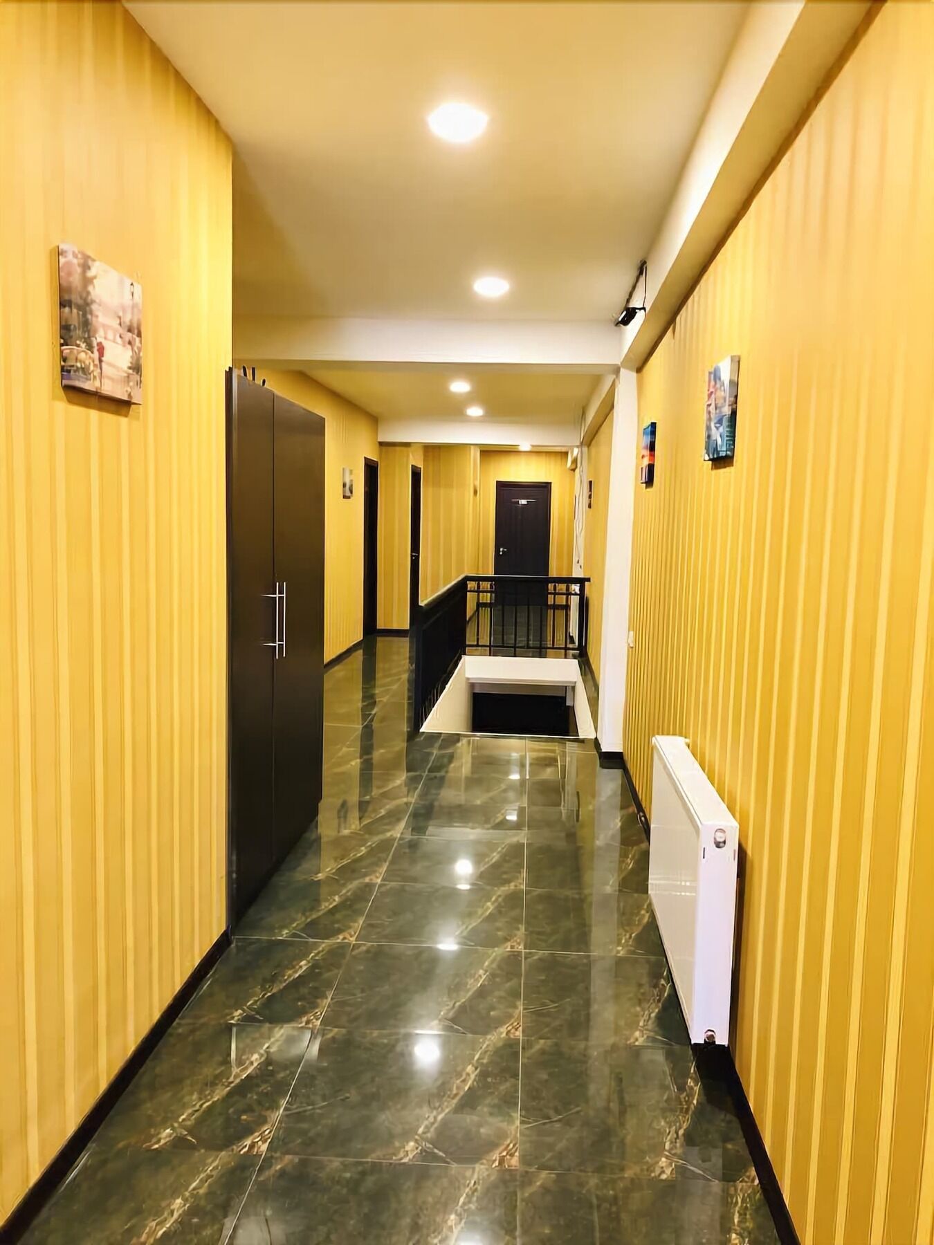 Lords Hotel Tiflis Exterior foto